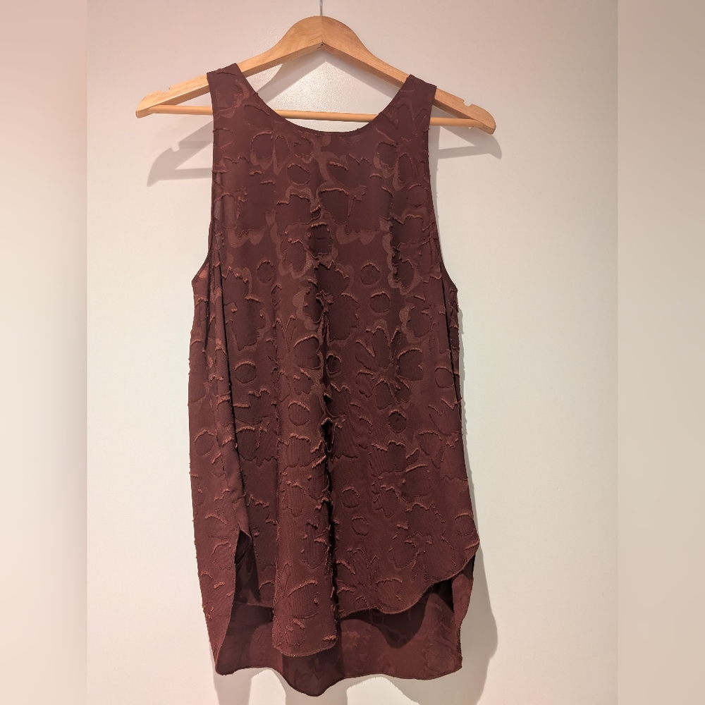 Wilfred Sevres Floral Applique Sleeveless Top